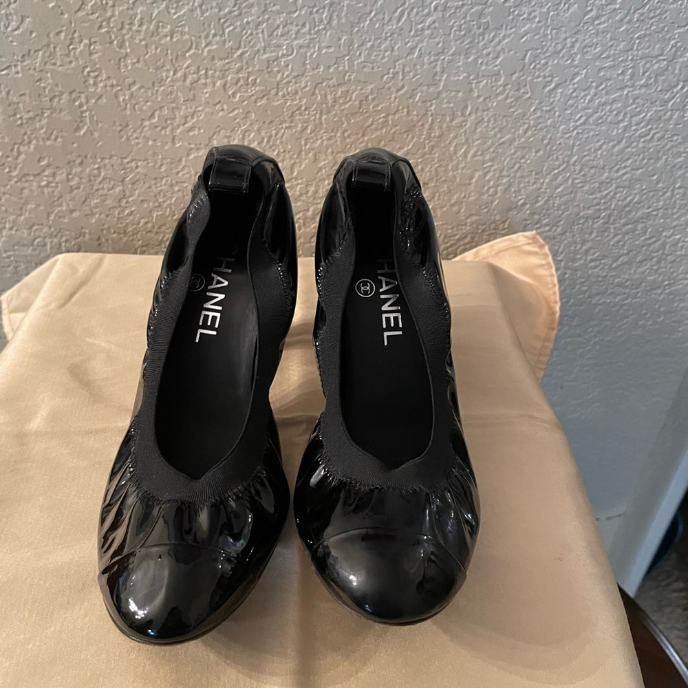 Chanel pumps